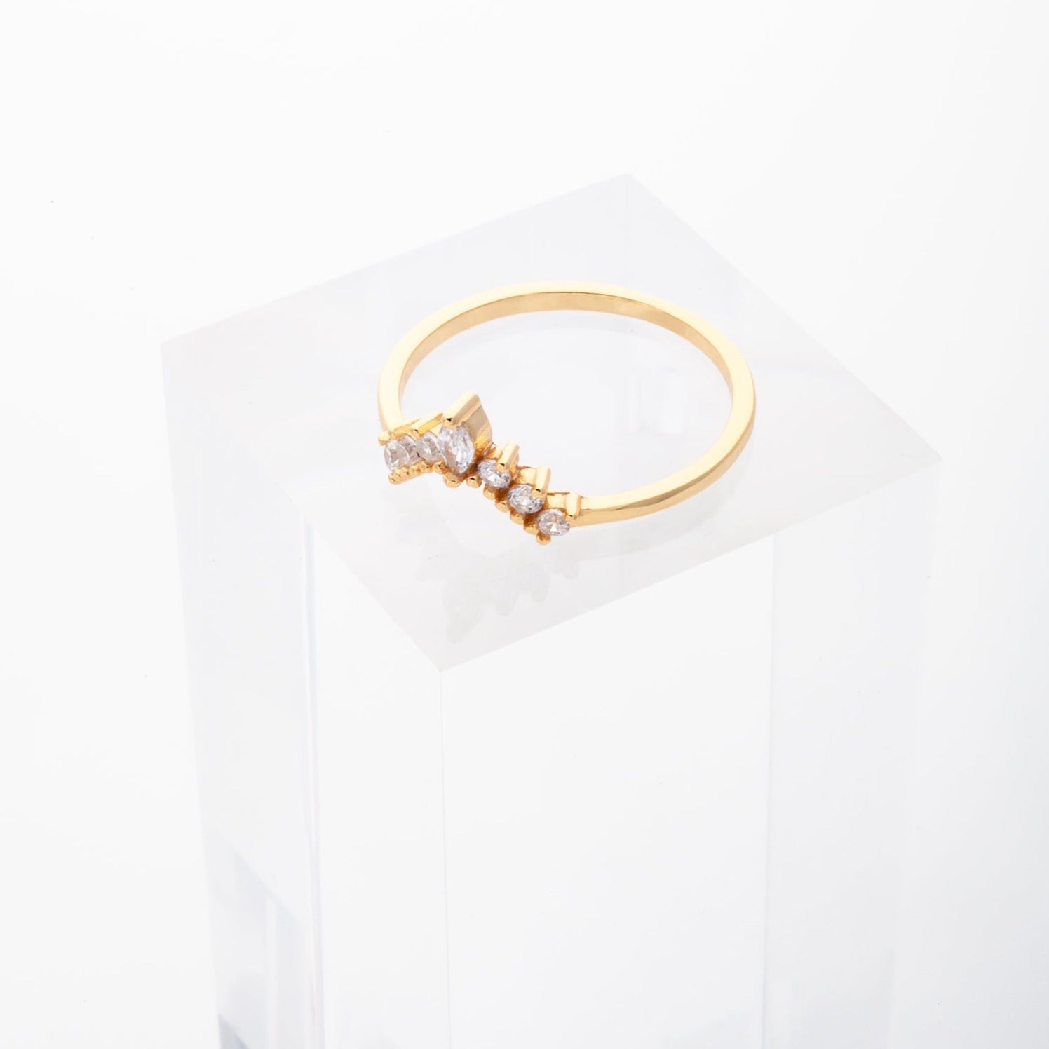 Tiara Ring in Gold