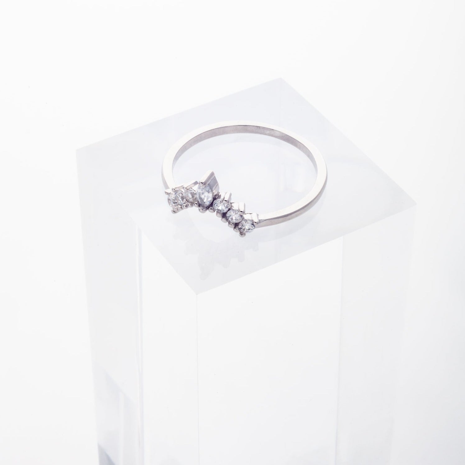Tiara Ring in Silver